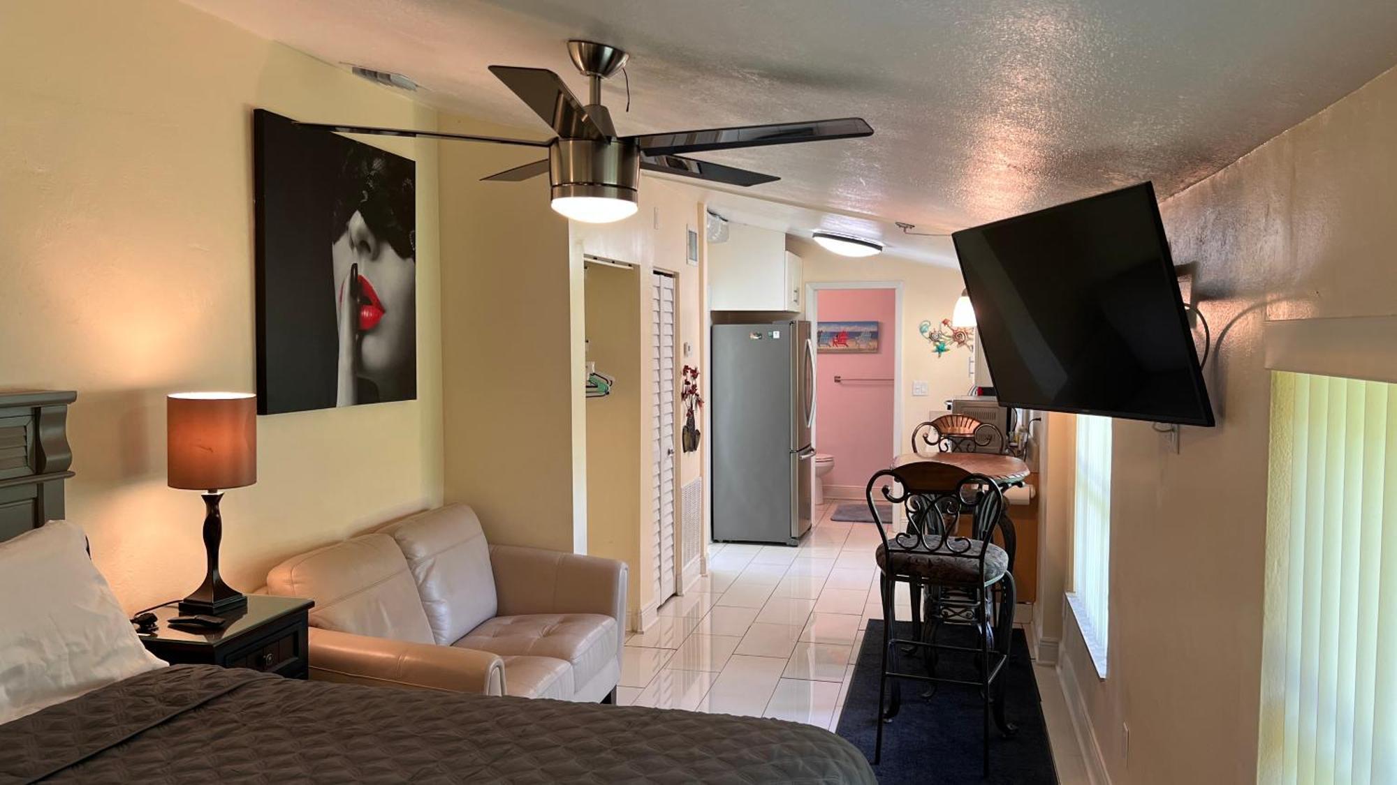 Billy'S Resort- Men Only - Solo Hombres Wilton Manors Exteriör bild